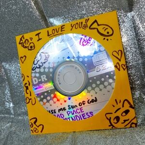 Custom CD Mixtapes – Your Music, and Art!